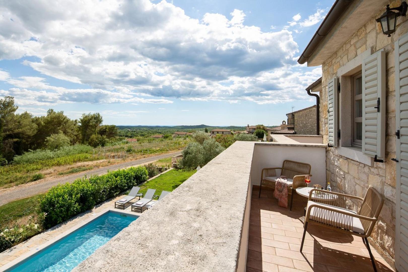 Rustic Villa Rubus & Sylbum With A Pool Sveti Lovreč Pazenatički Εξωτερικό φωτογραφία